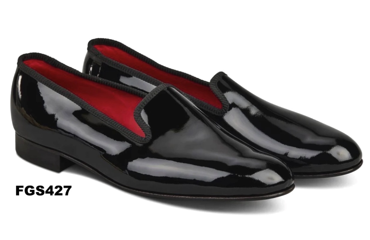 Glanzende zwarte damesloafers